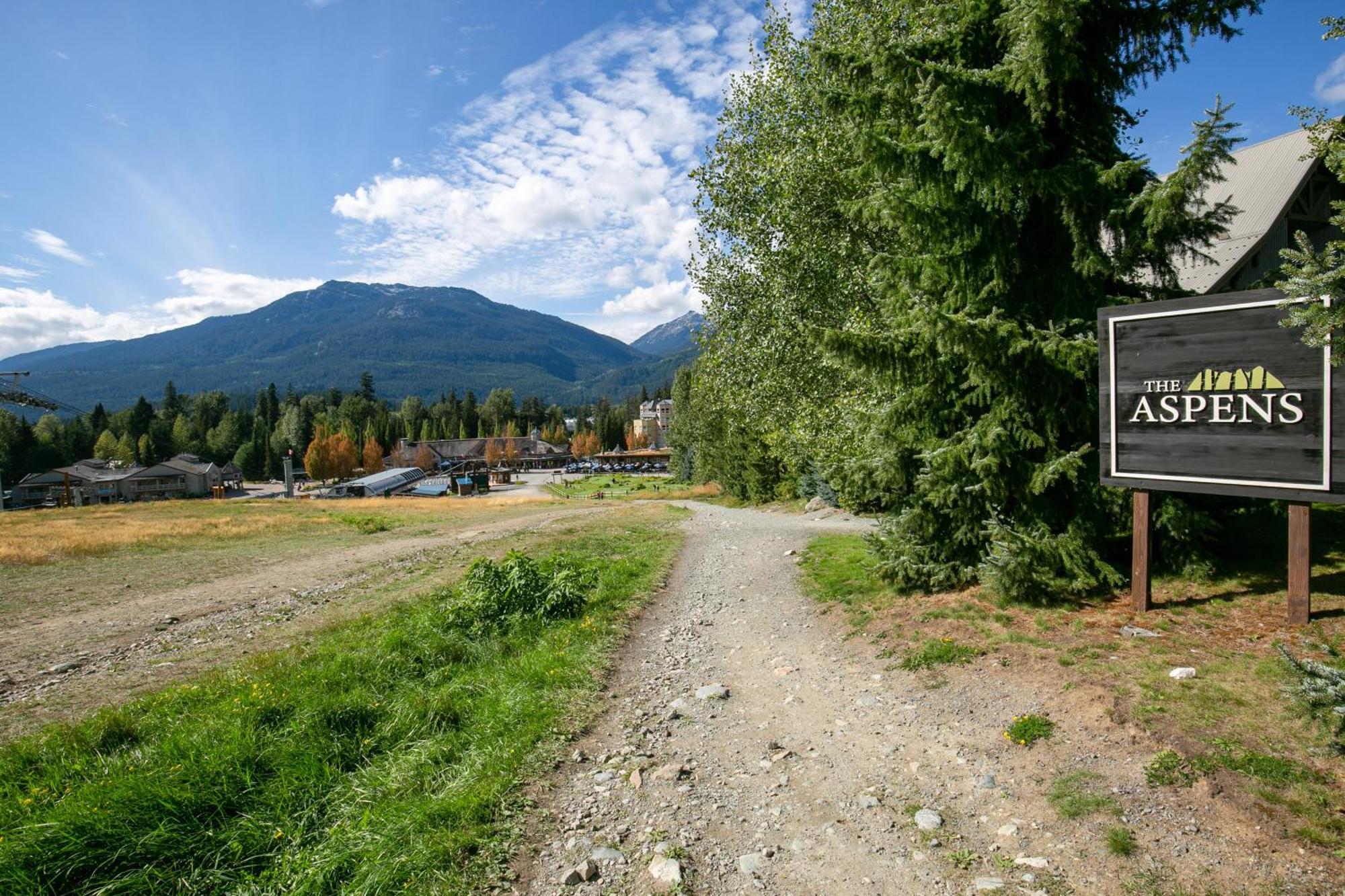 The Aspens By Whistler Premier Lägenhet Exteriör bild